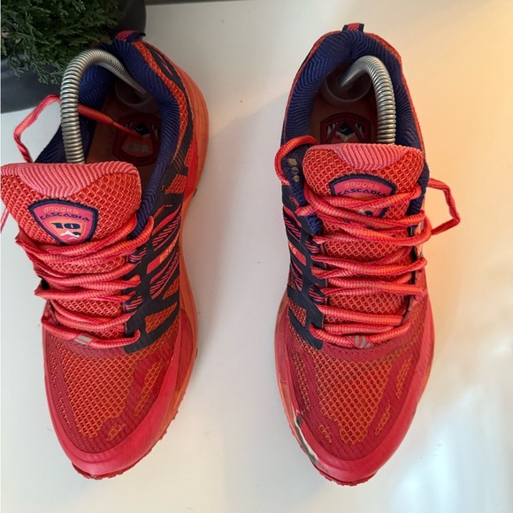 Brooks Women's Red Athletic Shoes - Picture 5 of 6